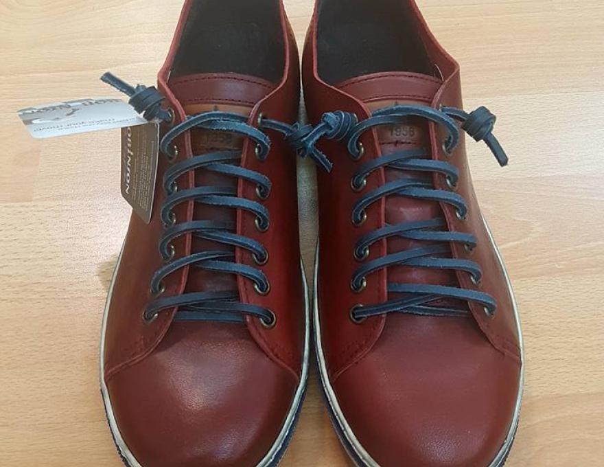 ESTHITA TZINERIS0 ESTHITA TZINERIS0