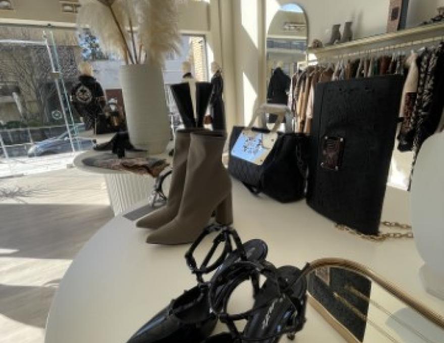 FASHION STORIES1 FASHION STORIES1