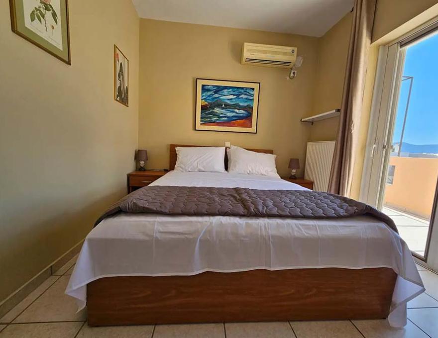 VILLA CLOTHO0